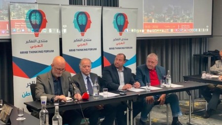 الاجتماع الطارئ لممثلي الجالية العربية في بريطانيا لبحث كيفية التضامن مع فلسطين